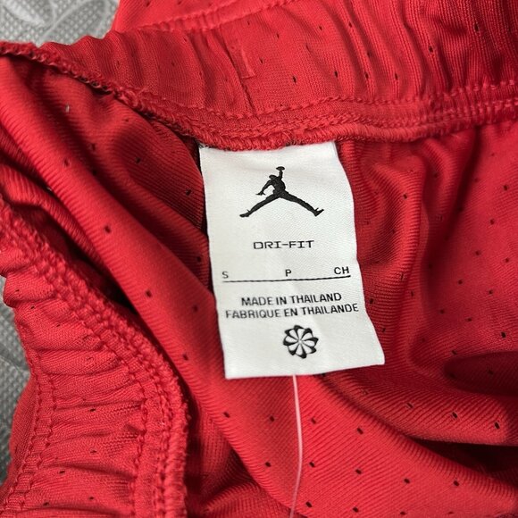 Jordan Shorts Size Small Mens Red Dri Fit Mesh Basketball Shorts $40 - Picture 7 of 8